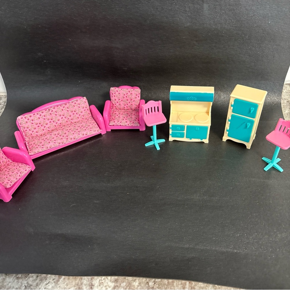 Li'l Woodzeez Furniture Lot With Couch & Kitchen & More 8 Pieces